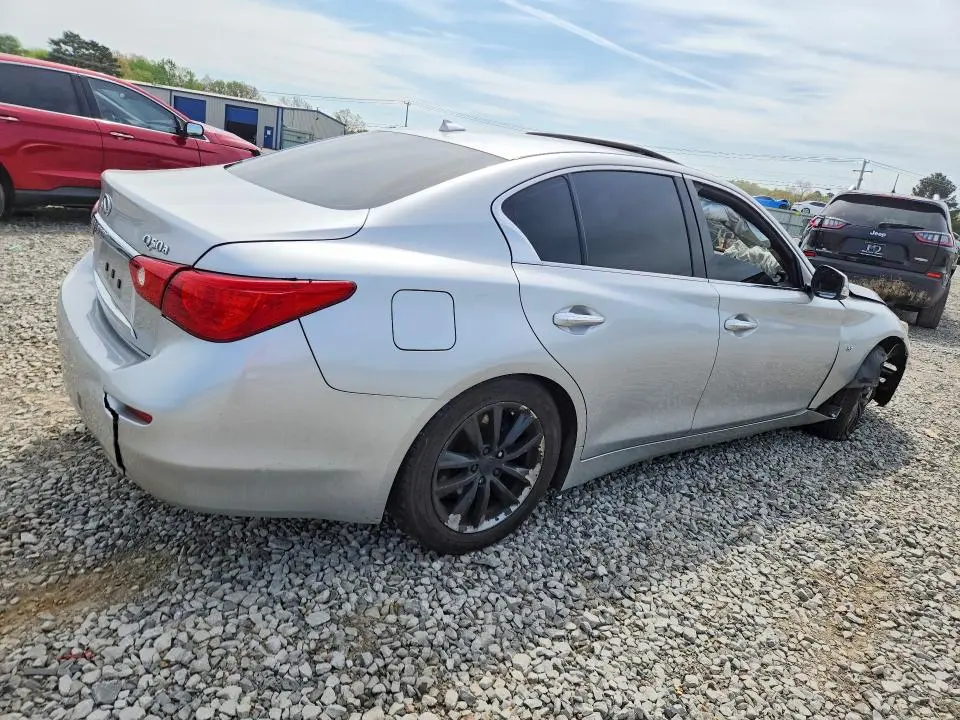 2015 INFINITI Q50 BASE  