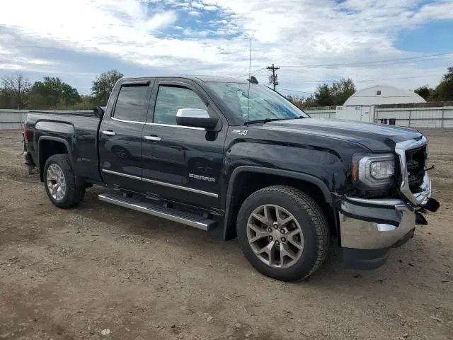 2017 GMC SIERRA K1500 SLT  