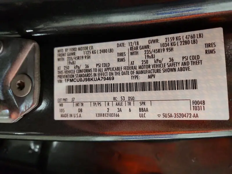 2019 FORD ESCAPE TITANIUM  