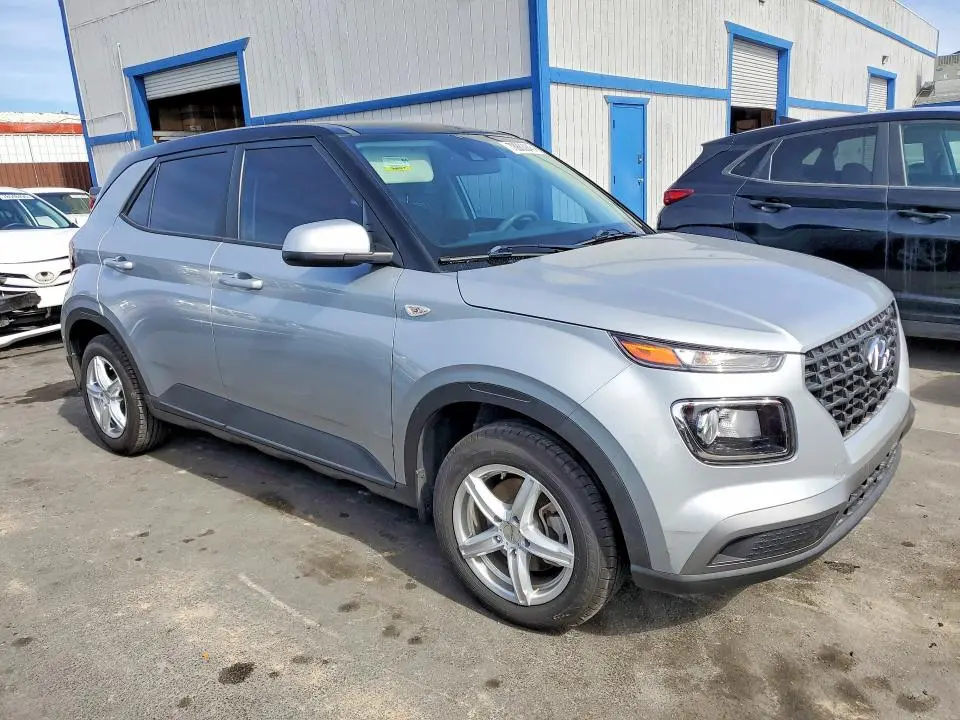 2021 HYUNDAI VENUE SE  