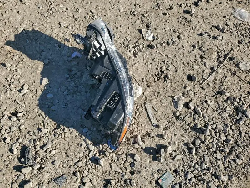 2022 KIA CARNIVAL EX  