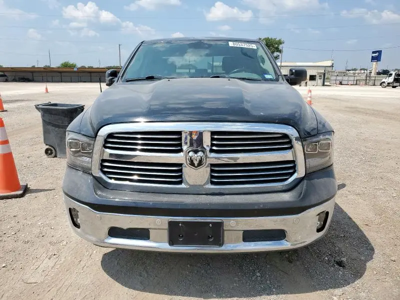 2014 RAM 1500 SLT  