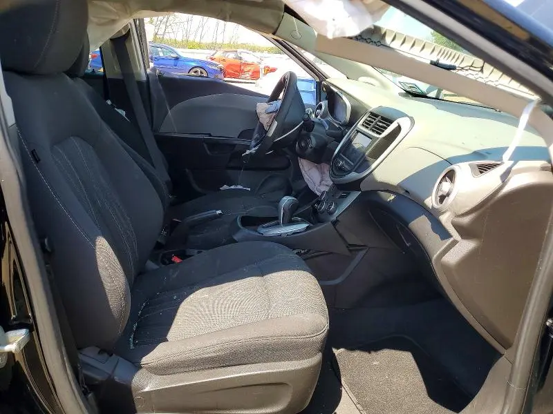 2018 CHEVROLET SONIC LT  