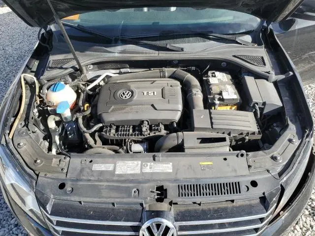 2015 VOLKSWAGEN PASSAT S  