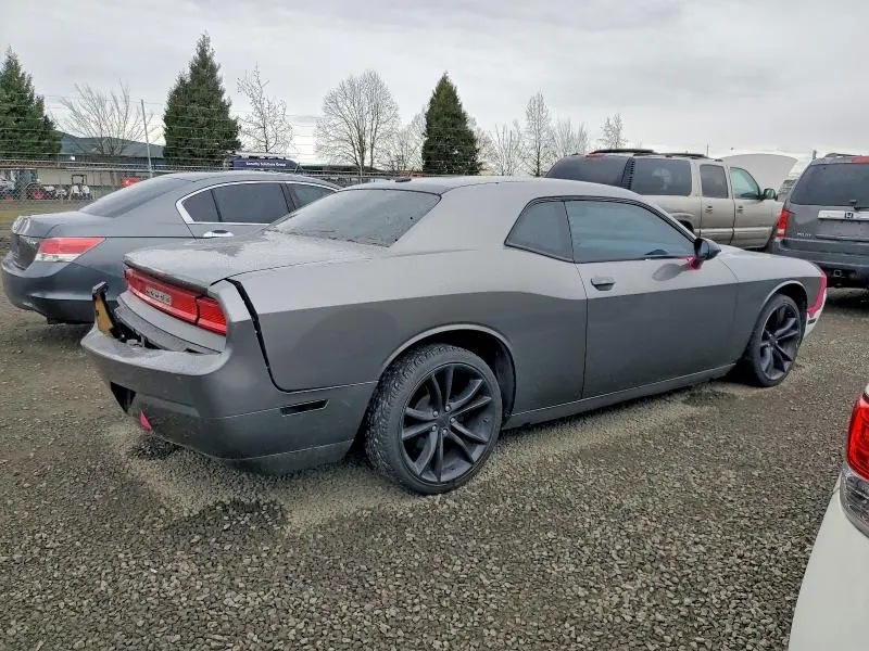 2012 DODGE CHALLENGER SXT  