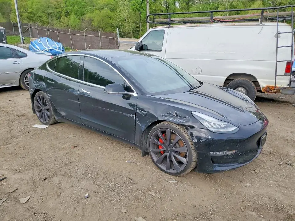 2020 TESLA MODEL 3   