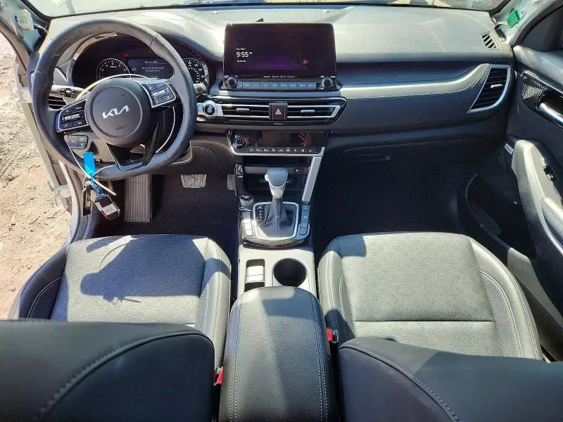 2023 KIA SELTOS SX  