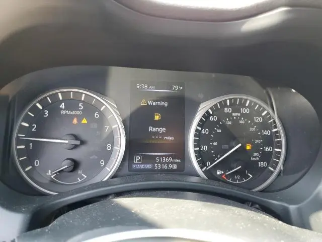 2018 INFINITI Q50 LUXE  