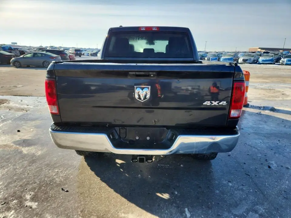 2014 RAM 1500 ST  