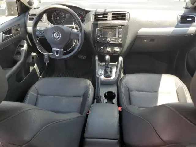 2012 VOLKSWAGEN JETTA SEL  