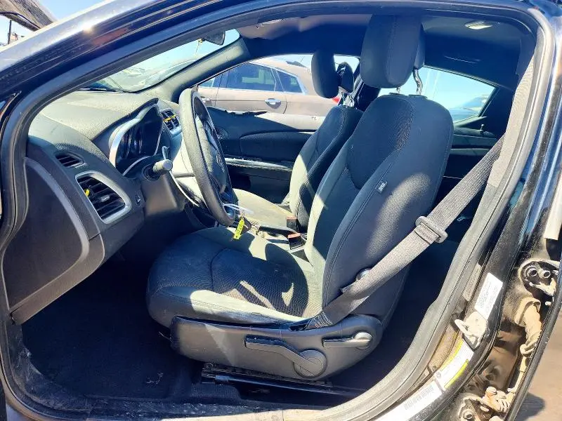 2012 DODGE AVENGER SE  