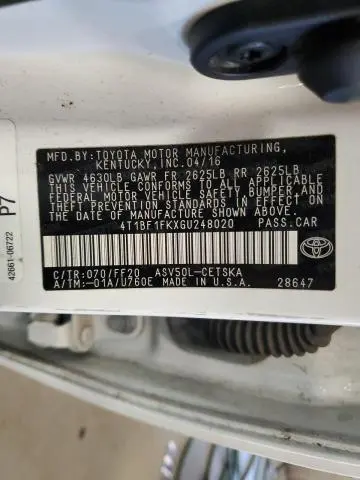 2016 TOYOTA CAMRY LE  