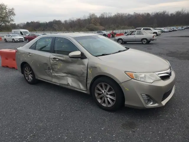 2014 TOYOTA CAMRY HYBRID  