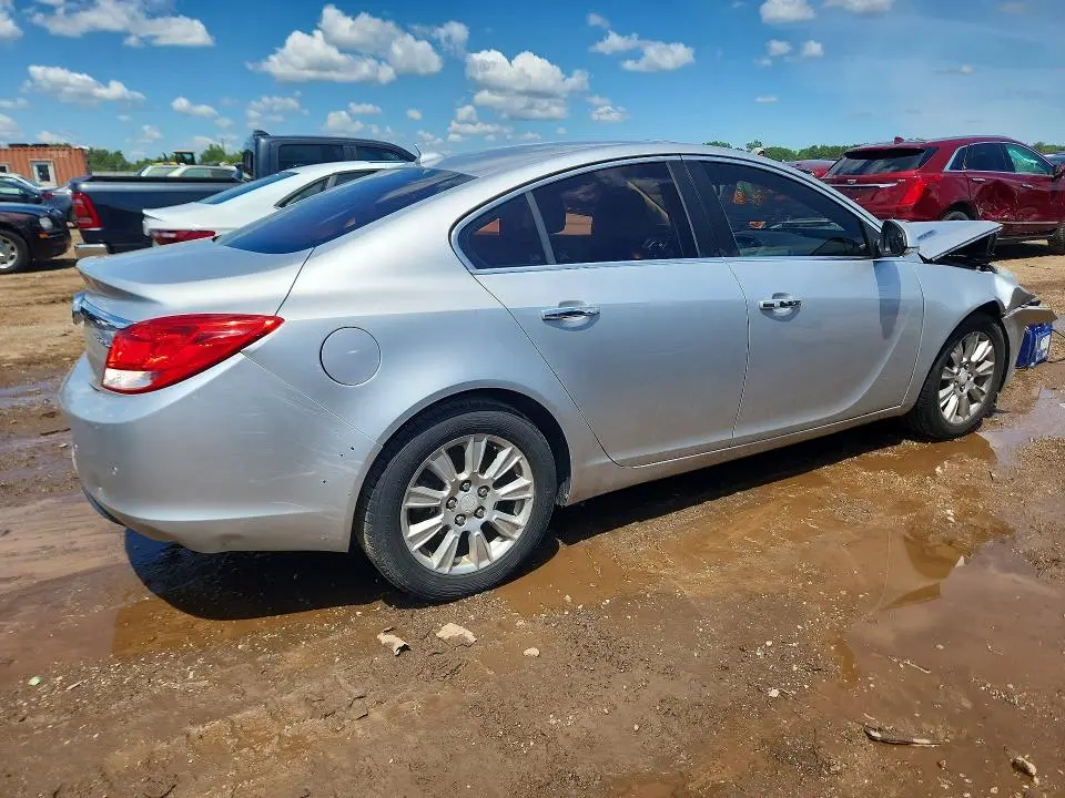 2012 BUICK REGAL PREMIUM  