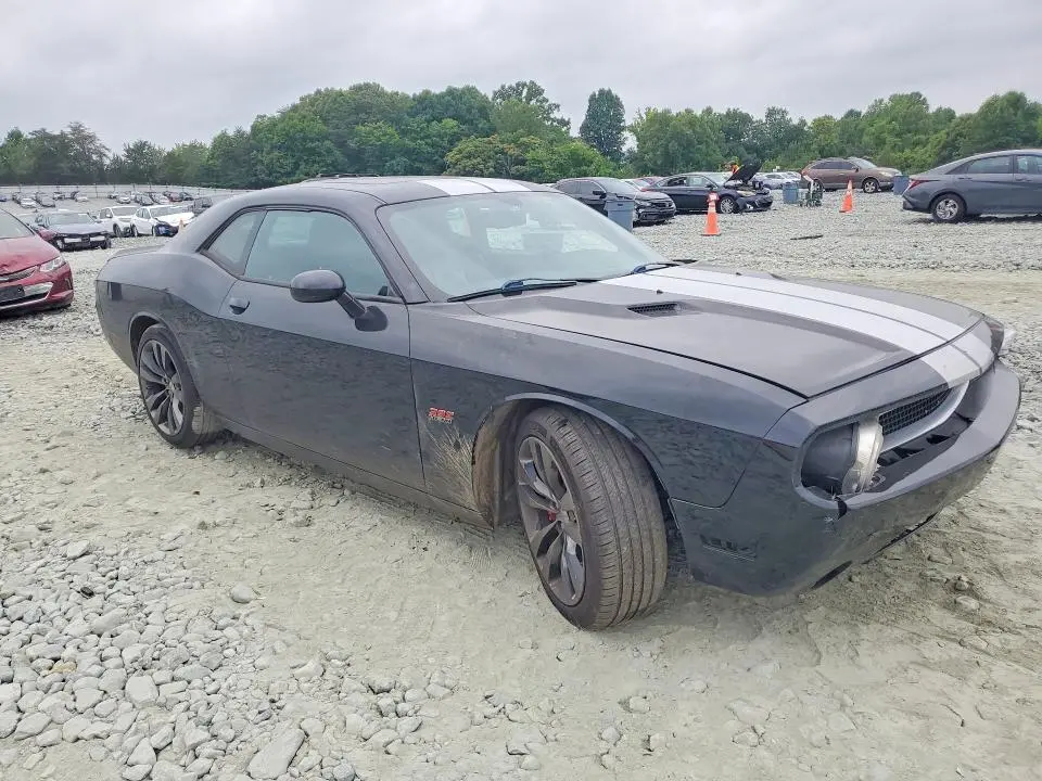 2014 DODGE CHALLENGER SRT-8  