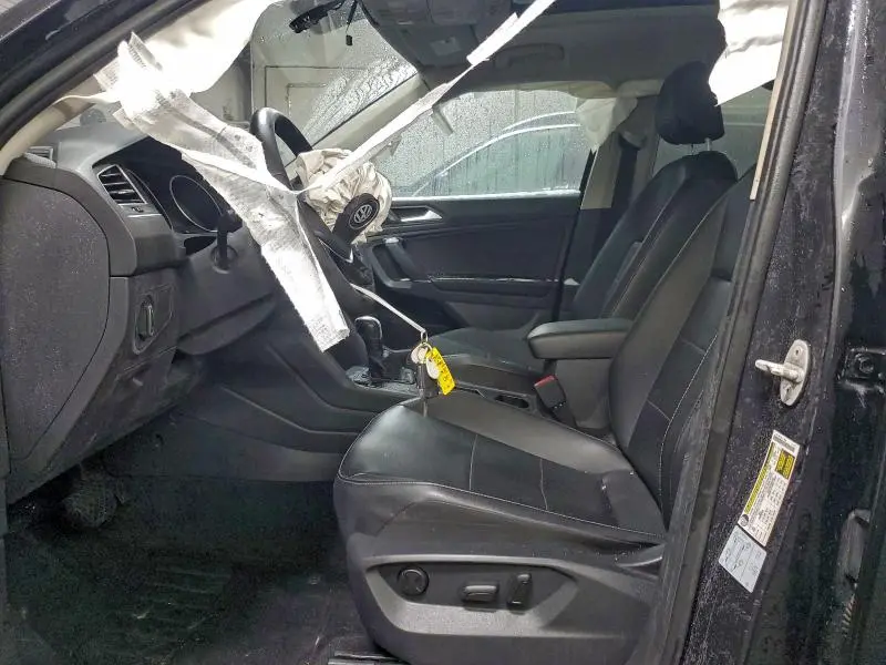 2020 VOLKSWAGEN TIGUAN SE  