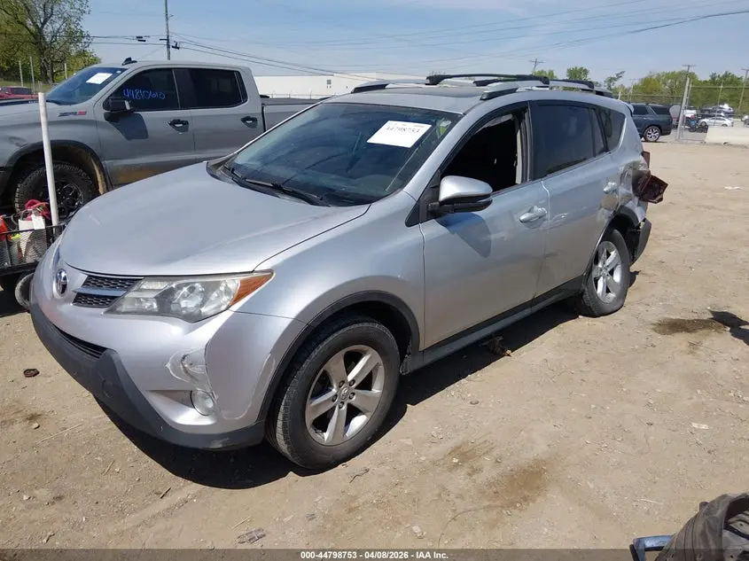 2013 TOYOTA RAV4 XLE