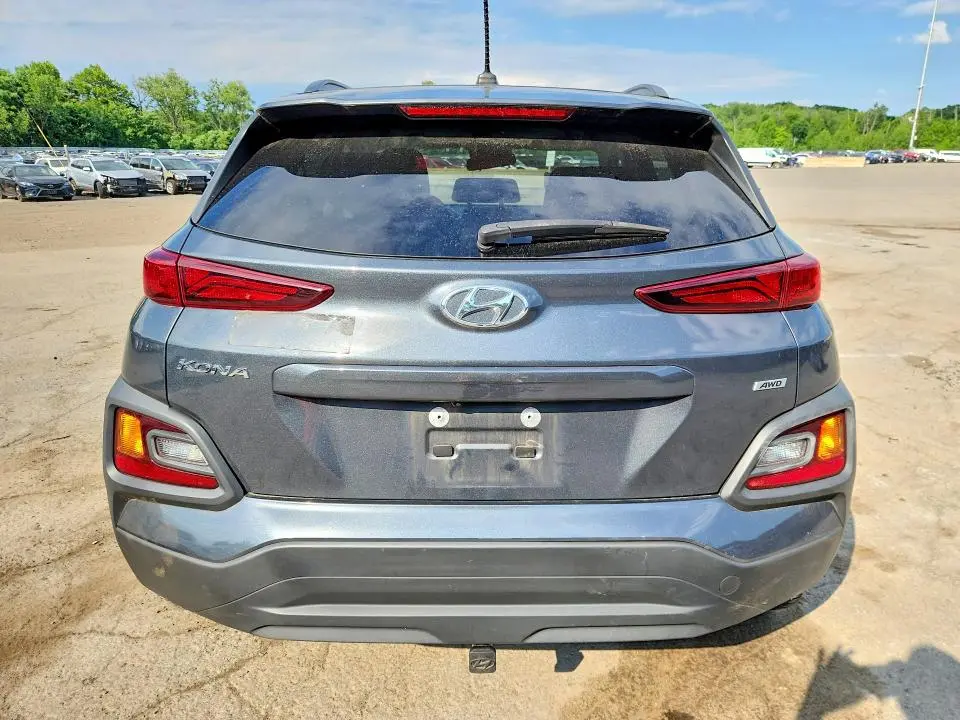 2021 HYUNDAI KONA SEL  
