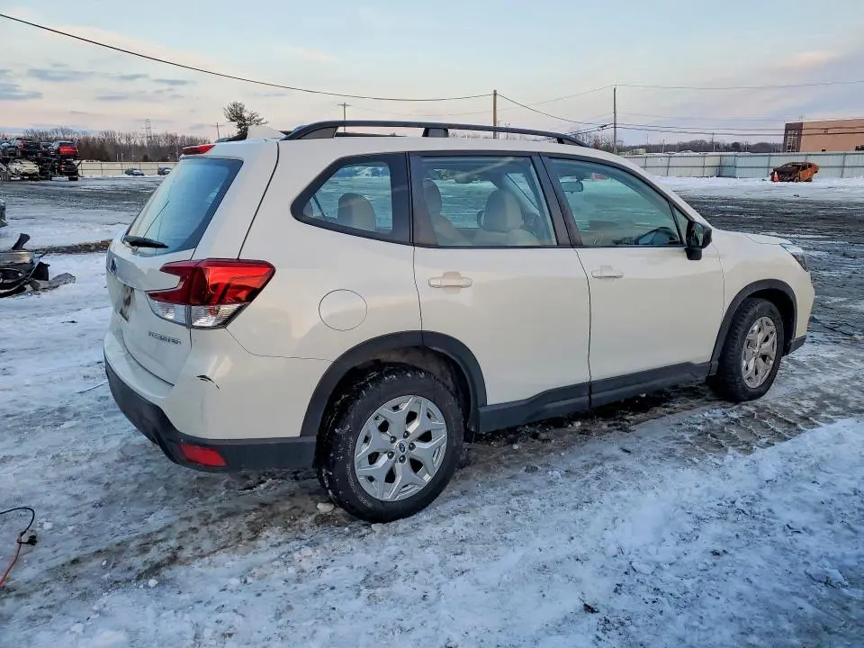 2020 SUBARU FORESTER   