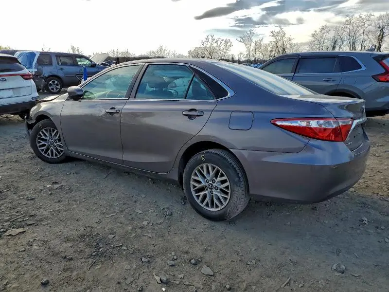 2017 TOYOTA CAMRY LE  