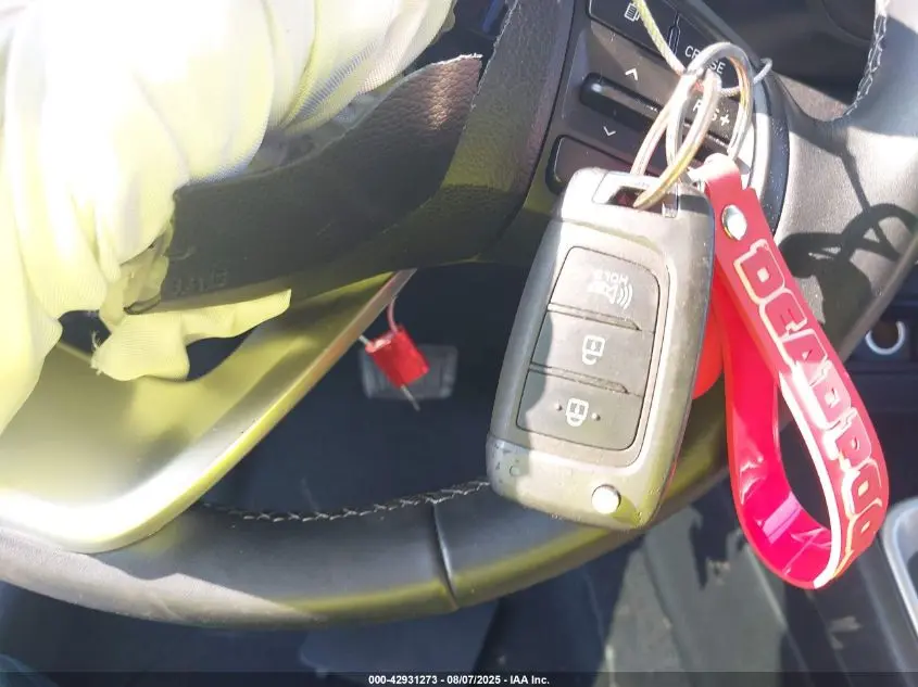 2022 HYUNDAI VENUE SEL