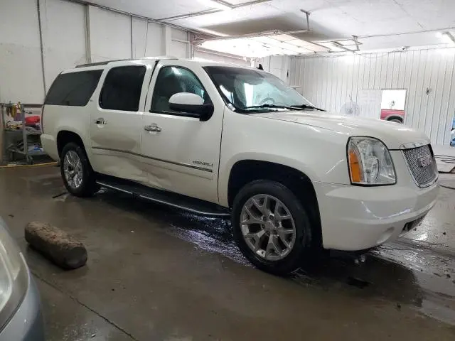 2013 GMC YUKON XL DENALI  