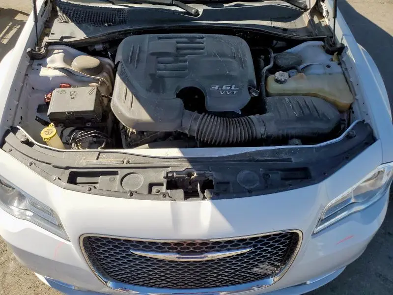 2018 CHRYSLER 300 LIMITED  