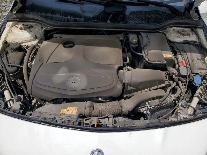 2016 MERCEDES-BENZ CLA 250 4MATIC  
