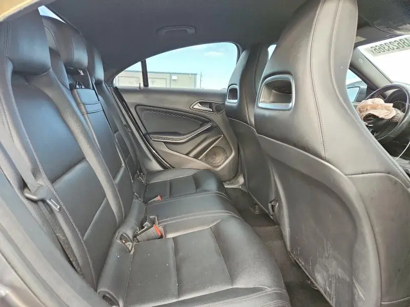 2015 MERCEDES-BENZ CLA 250 4MATIC  