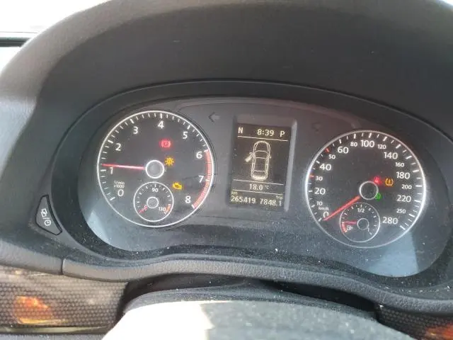 2015 VOLKSWAGEN PASSAT SE  