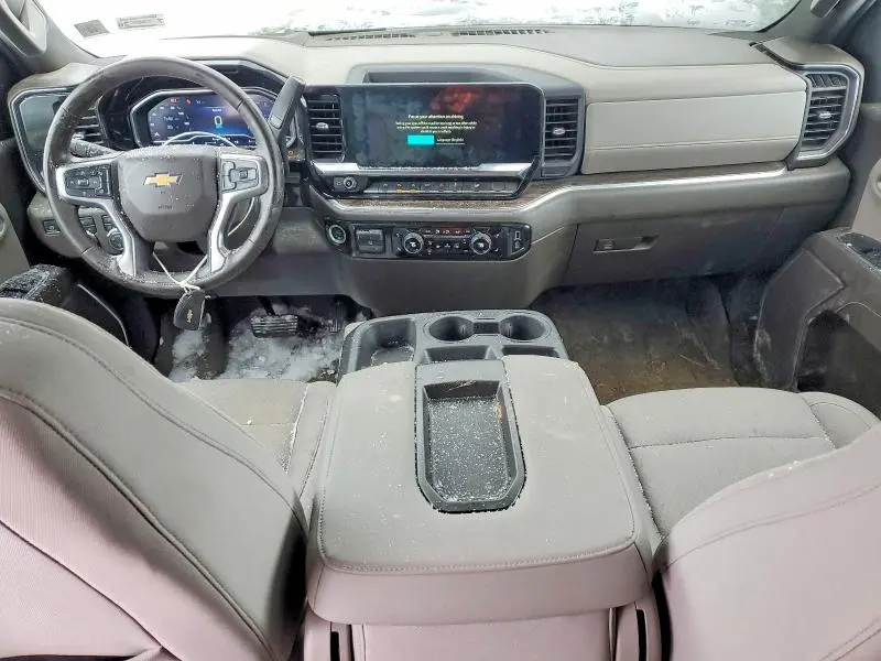 2024 CHEVROLET SILVERADO K1500 LT  