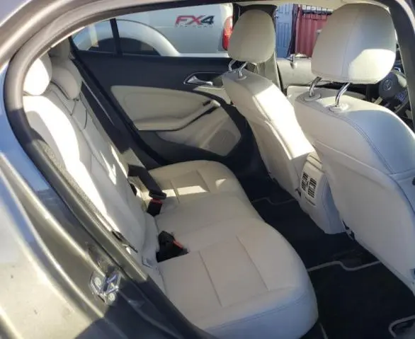 2019 MERCEDES-BENZ GLA 250  