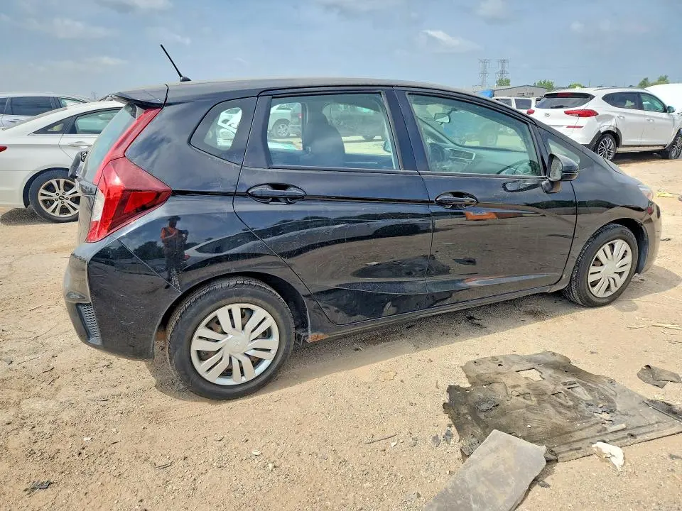 2015 HONDA FIT LX  