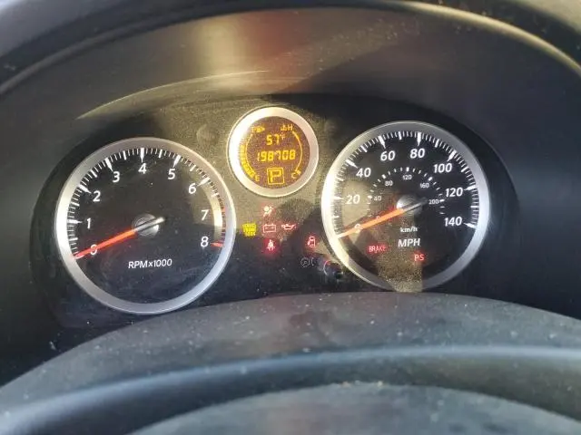 2010 NISSAN SENTRA 2.0  