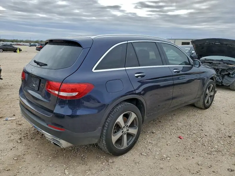 2017 MERCEDES-BENZ GLC 300  