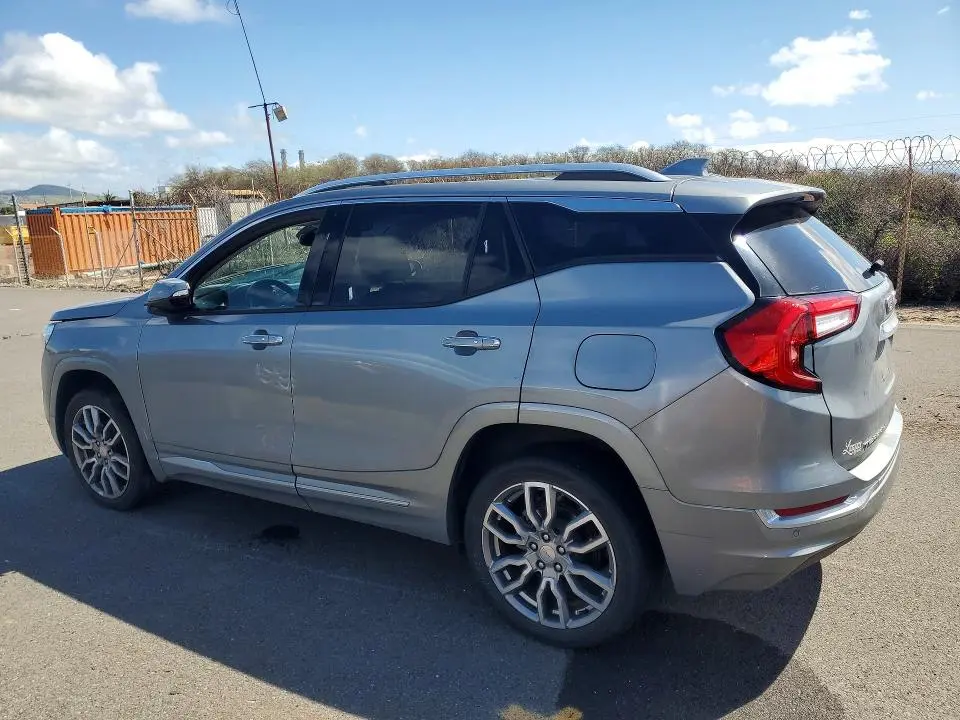 2023 GMC TERRAIN DENALI  