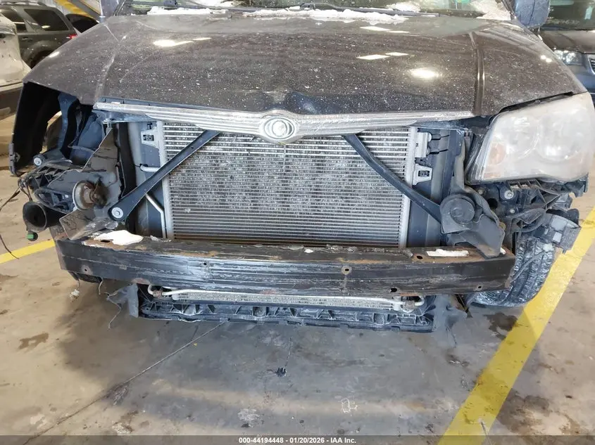 2010 CHRYSLER TOWN & COUNTRY TOURING PLUS