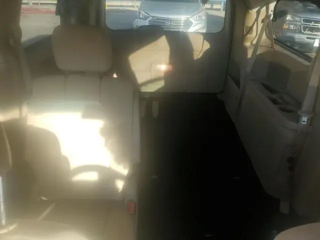 2015 DODGE GRAND CARAVAN SE  