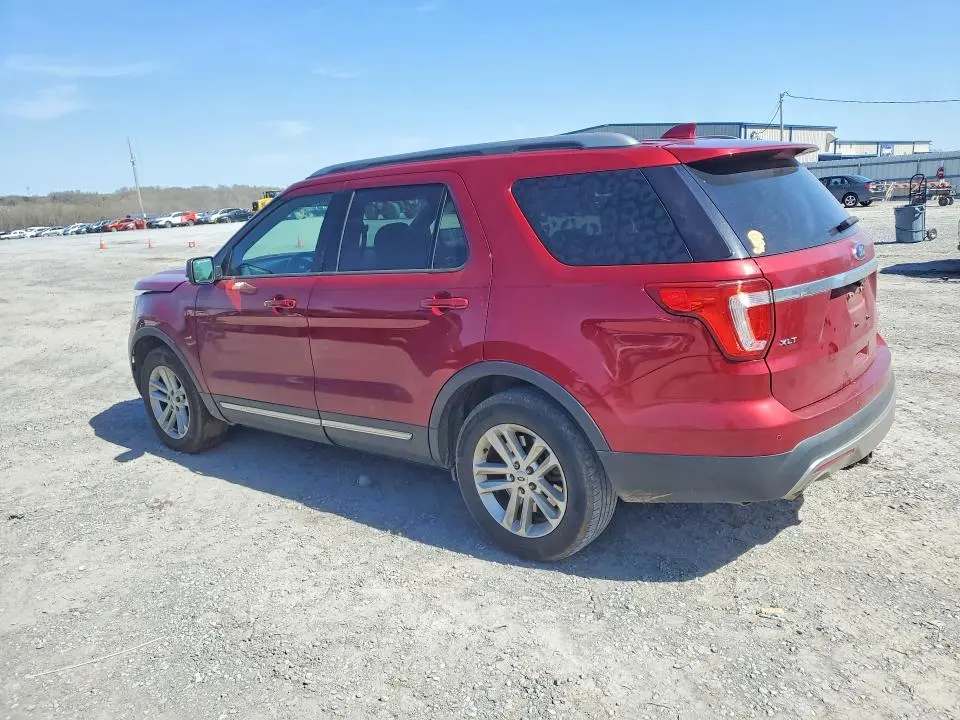 2017 FORD EXPLORER XLT  