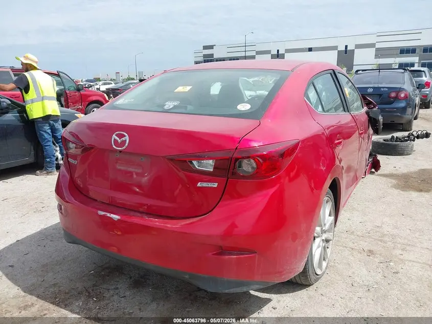 2017 MAZDA MAZDA3 TOURING