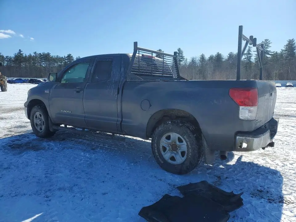 2011 TOYOTA TUNDRA DOUBLE CAB SR5  