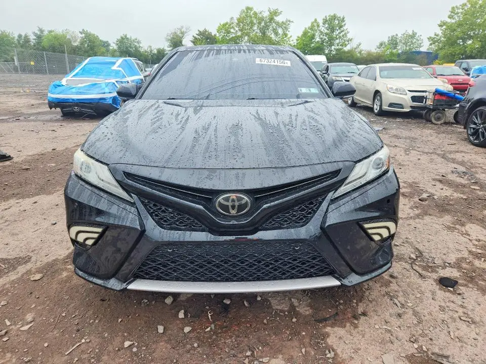 2018 TOYOTA CAMRY XSE V6  