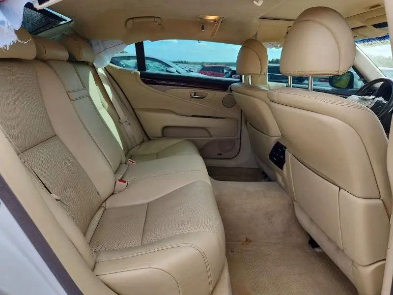 2013 LEXUS LS 460 L  