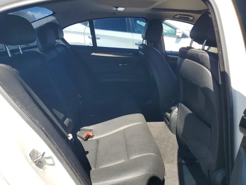 2016 BMW 528 I  