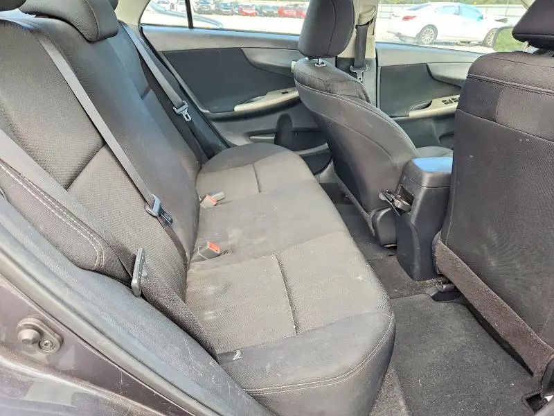 2013 TOYOTA COROLLA S  