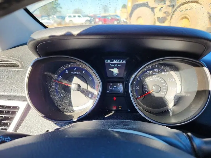 2014 HYUNDAI ELANTRA GT BASE  