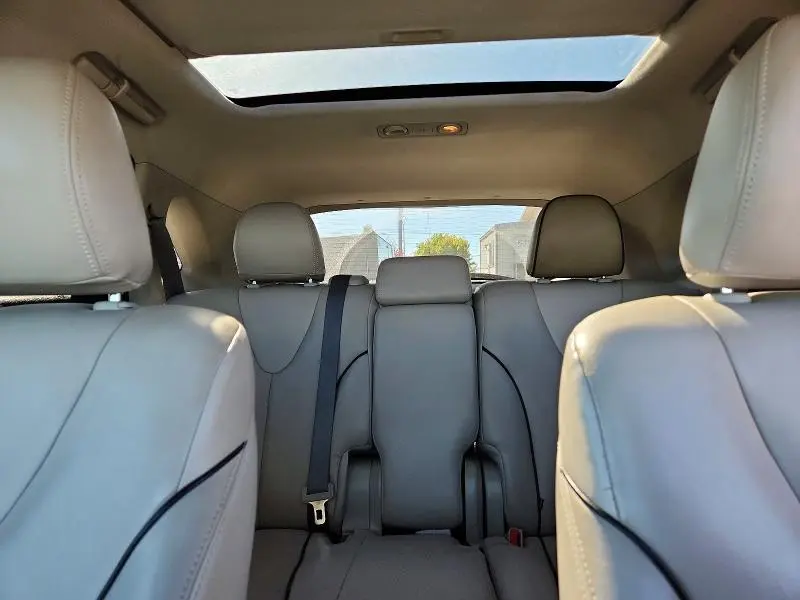2011 TOYOTA VENZA AWD 4CYL  