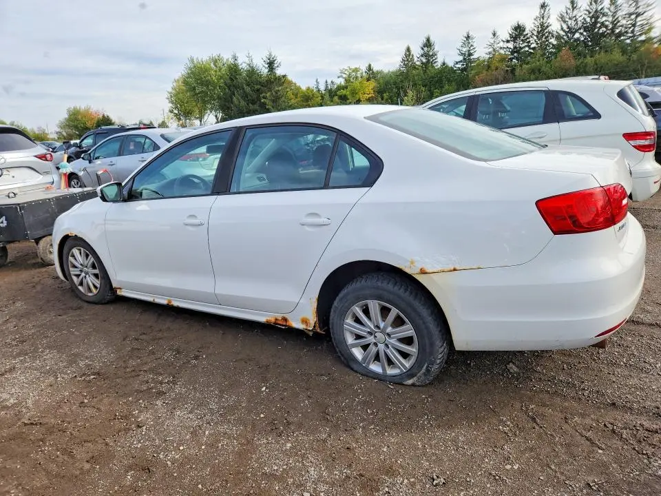 2011 VOLKSWAGEN JETTA   