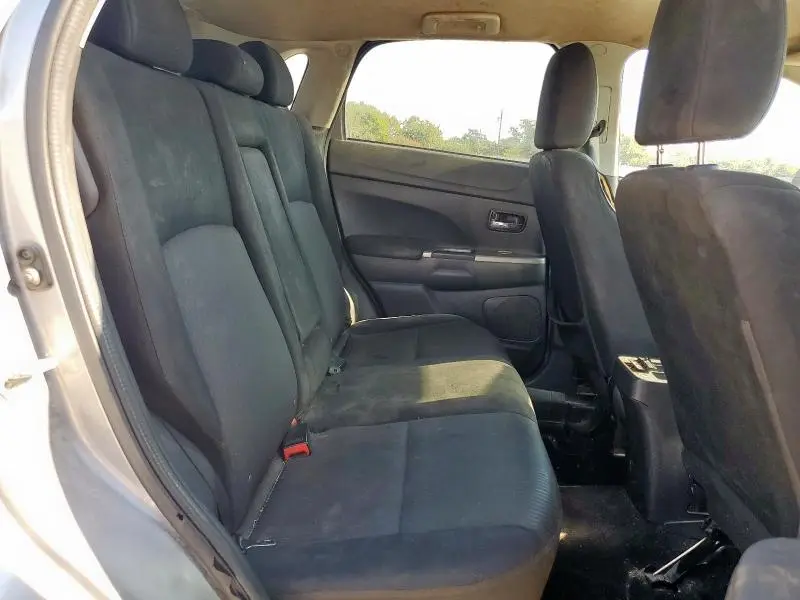 2019 MITSUBISHI OUTLANDER SPORT ES
