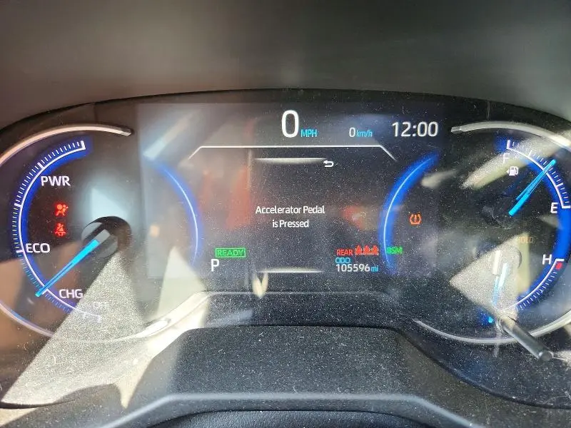 2019 TOYOTA RAV4 XSE  